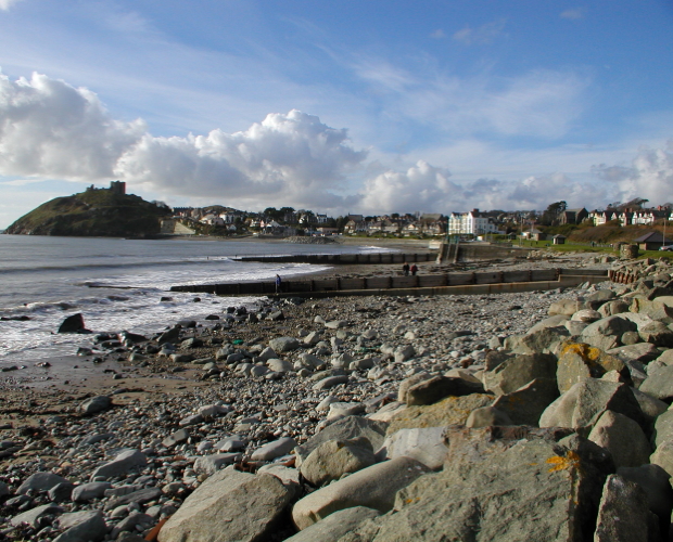 First UK ‘sandscaping’ exercise to save coastal homes